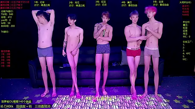 gayboy-000001 - Gayboy-000001's free webcam - UK Sex Cams