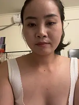 美女wly2028在线直播