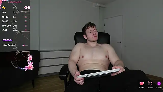 richard_dullas (M twink) - LOVE FOR STUD