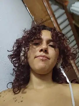 Webcam Model (Isabella_Stark)  is live.Free join now!