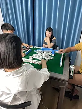 美女xiaotiantian-10在线直播