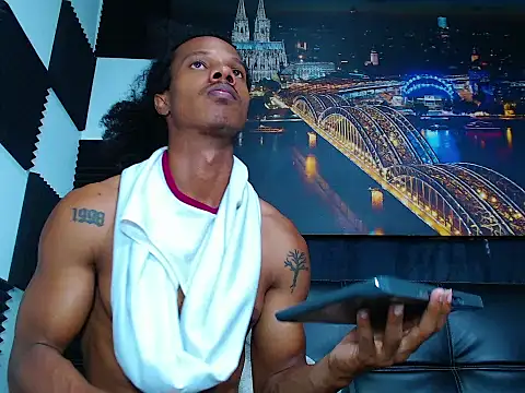 Josh_fit7 live sex cam