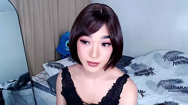 AsianHugeWildSaussage webcam