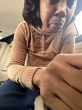 therealoshunqueen - TheRealOshunQueen's free webcam - UK Sex Cams