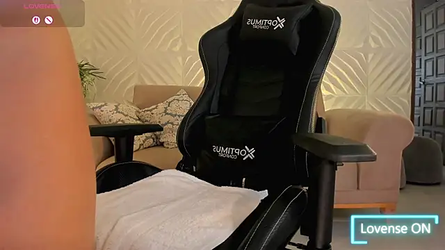 KylaMorrison live sex cam