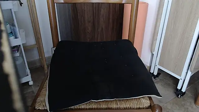 italian_mach (Ask my age) - Sborrata