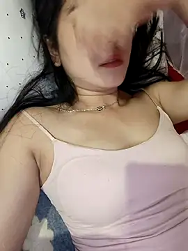 ngocmai_lazdy - Ngocmai_lazdy's free webcam - UK Sex Cams