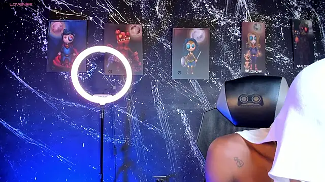 jacksonmuller_ (M young) - oil in mo body