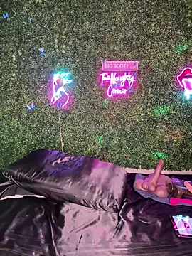 renathickass - RenaThickAss's free webcam - UK Sex Cams