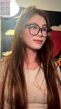 美女Cici250808在线直播