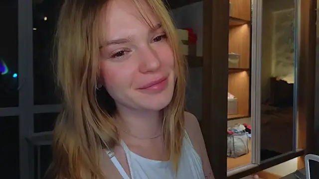 cyberl0ve_ - Cyberl0ve_'s free webcam - UK Sex Cams