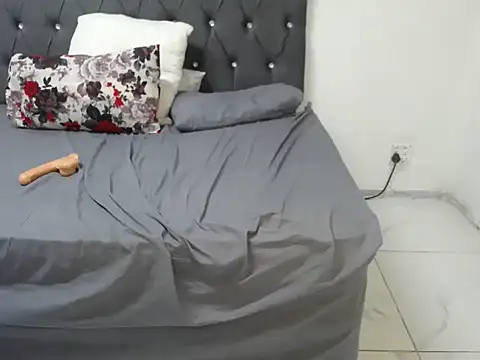 bootysoyummyx - BootySoYummyX's free webcam - UK Sex Cams