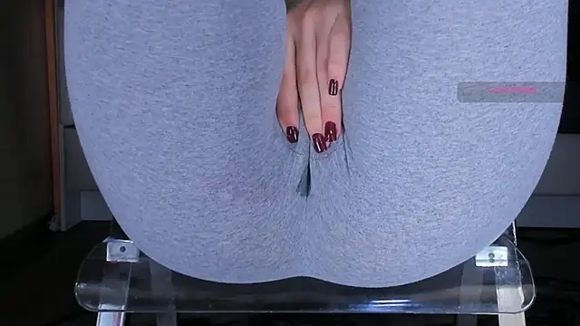 cameltoe_squirt_inpants - Cameltoe_squirt_inPants's free webcam - UK Sex Cams