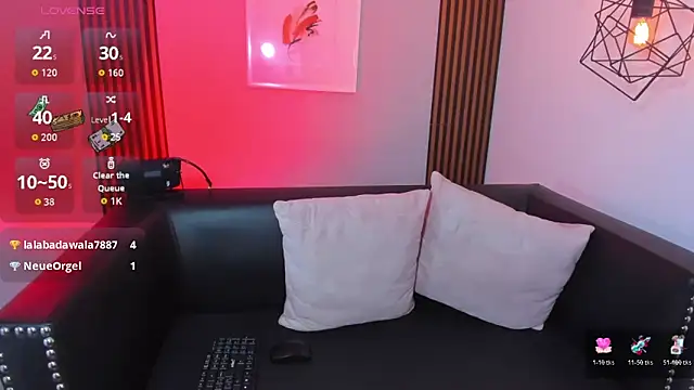 nahiajhonson_ (F young) - LOVE ME A LOT 😍🎁