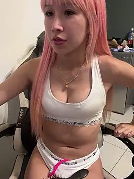 美女jiajia_0902在线直播