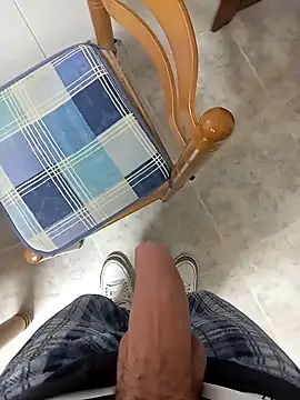 ruiiizz (M twink) - Cream my 23 cm cock