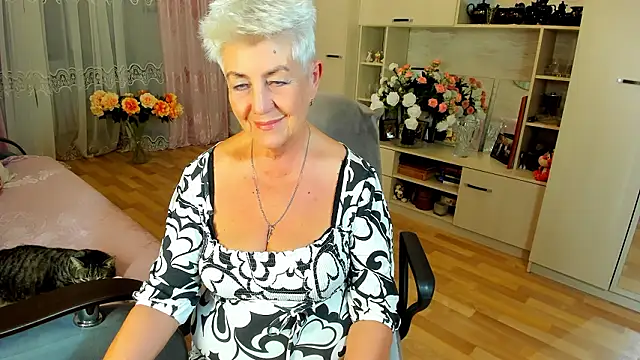 hotandmature - HotandMature's free webcam - UK Sex Cams