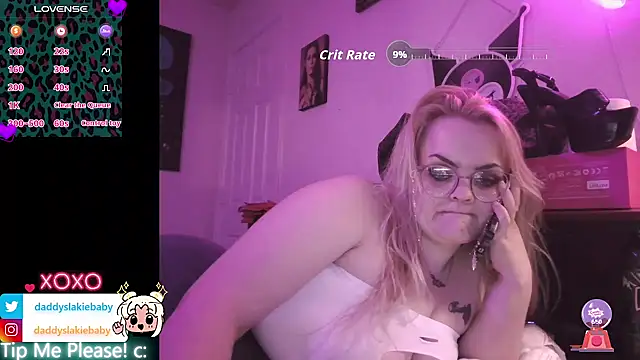 DaddysLakieBaby webcam