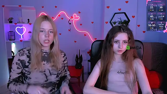 rebecca_smile - Rebecca_smile's free webcam - UK Sex Cams