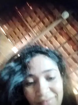 mrc01 (F young) - Se masturba po 3 minutos com consolo