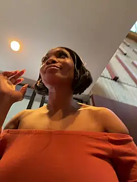 ___Nessa live sex cam