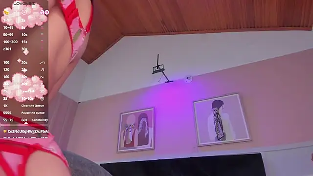 elodie_walker webcam