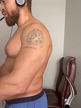 fathero1time (M mature) - 5000💰 and bust this nut! 💰💰💰