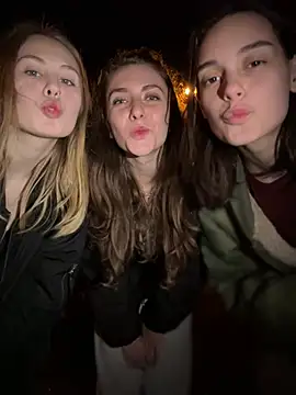 web cam striptease MariiD