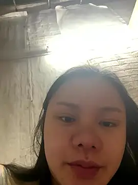 leo-kitty live sex cam