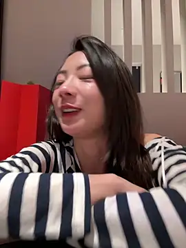 美女ReiningAffaire在线直播