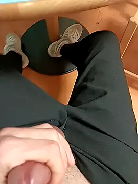 Fun_yacine live sex cam