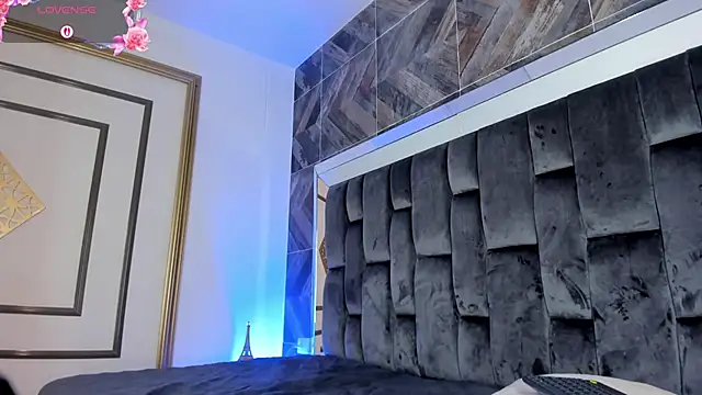 naylagrey - NaylaGrey's free webcam - UK Sex Cams