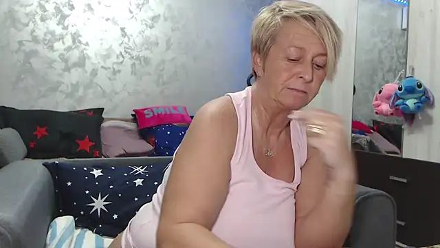 rosesandlillies - RosesandLillies's free webcam - UK Sex Cams