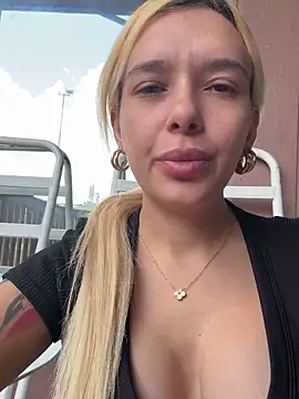 kimberlyreyes_ - KimberlyReyes_'s free webcam - UK Sex Cams