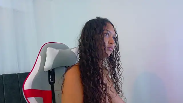 honnie_cute - Honnie_cute's free webcam - UK Sex Cams