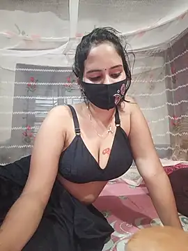 Webcam Model (annu-777)  is live.Free join now!