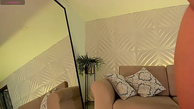 kylamorrison (F milf) - Squirt