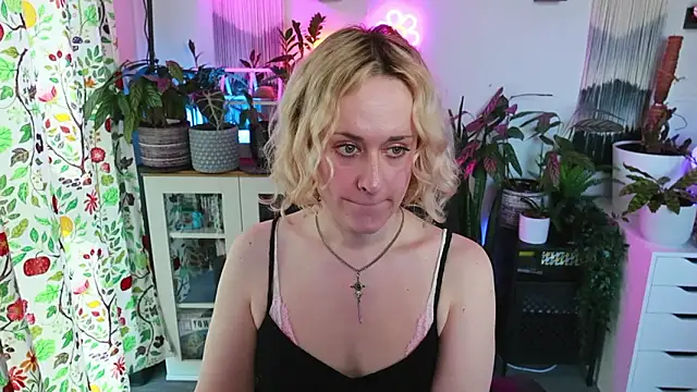 xzoeyryanx Live Webcam on Stripchat