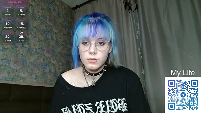 kellepourier - KellePourier's free webcam - UK Sex Cams