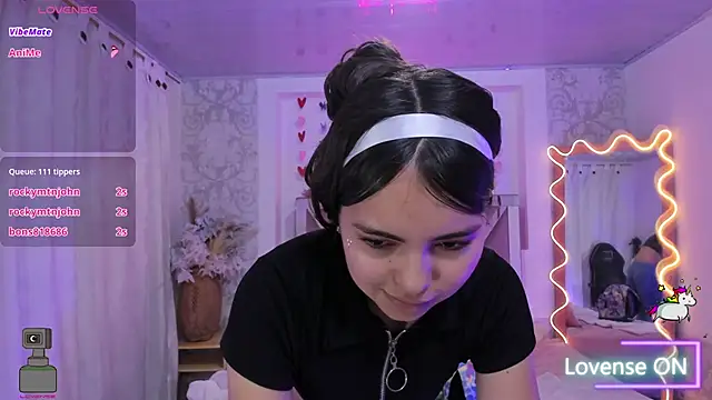 isabela_tay - ISABELA_TAY's free webcam - UK Sex Cams