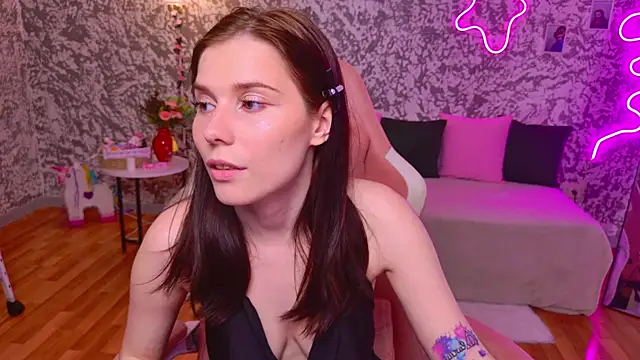 jinxmoon - JinxMoon's free webcam - UK Sex Cams