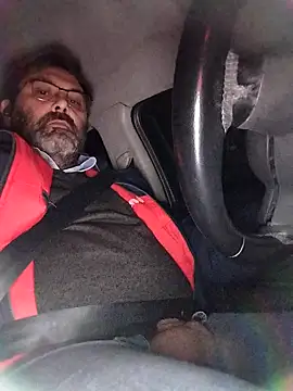 necroforo (M mature) - Senza masturbarmi e venire fino al goal