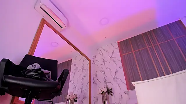 dollar-girl - Dollar-girl's free webcam - UK Sex Cams