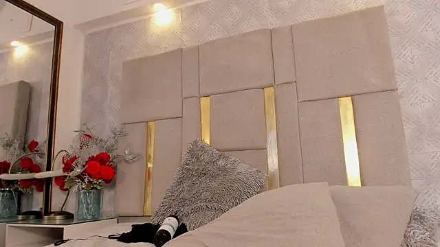 camilaa_sanchez_ - Camilaa_Sanchez_'s free webcam - UK Sex Cams