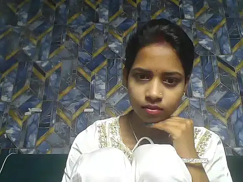 Aaliya1993 live sex cam