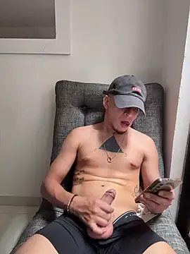 arturodelgado1 - ArturoDelgado1's free webcam - UK Sex Cams