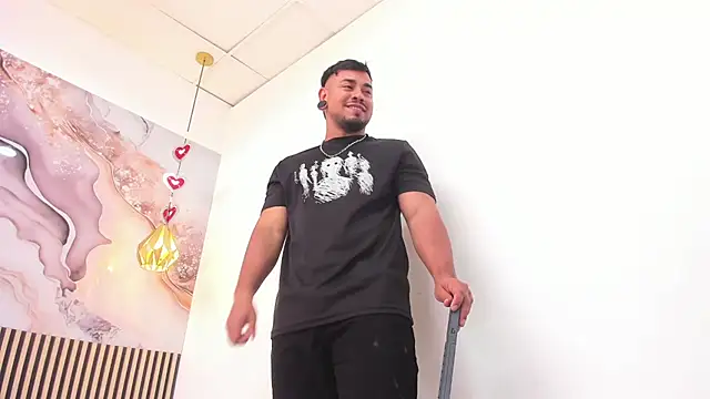 BrianMalonee live sex cam