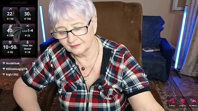 sandra_snowflake - Sandra_Snowflake's free webcam - UK Sex Cams