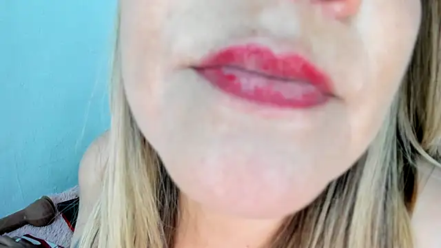 yayita_mature webcam