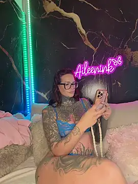 aileeninkofficial (F milf) - Oil Pussy / Play /lt Video